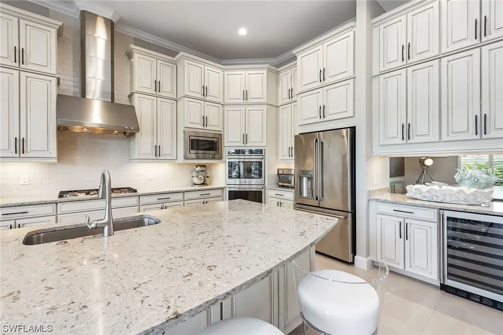 3235 Miyagi Lane Naples FL 34114