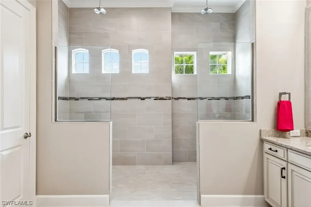 3235 Miyagi Lane Naples FL 34114