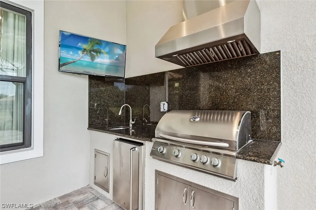 3235 Miyagi Lane Naples FL 34114