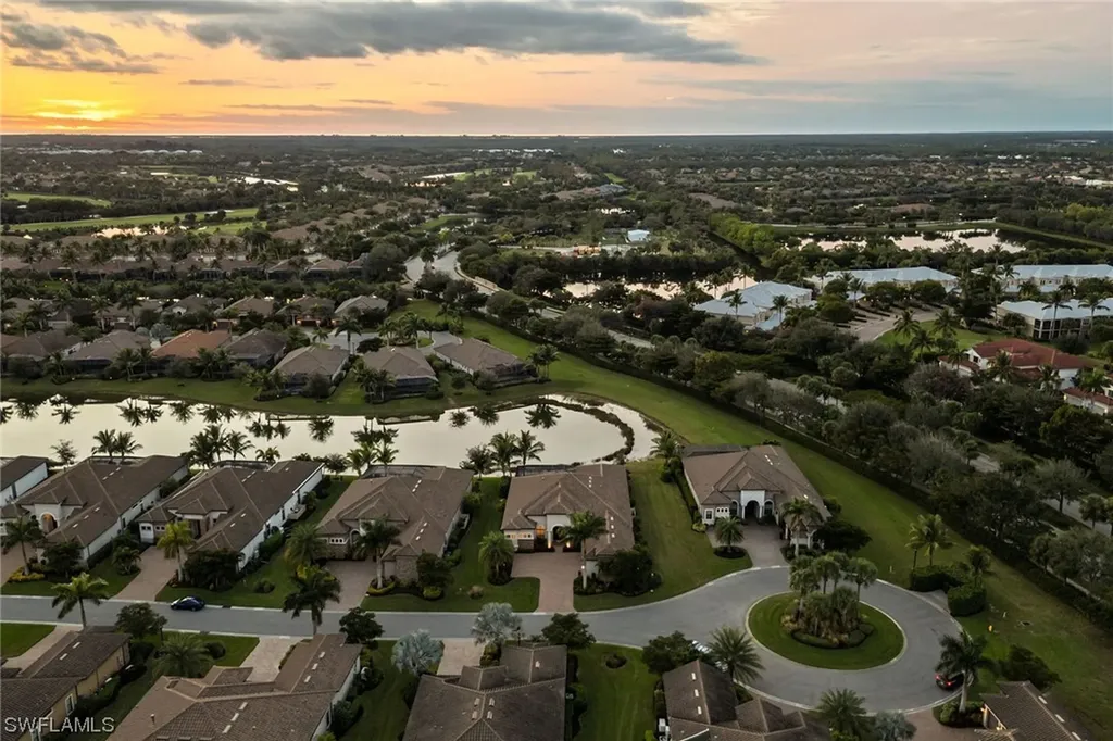 3235 Miyagi Lane Naples FL 34114