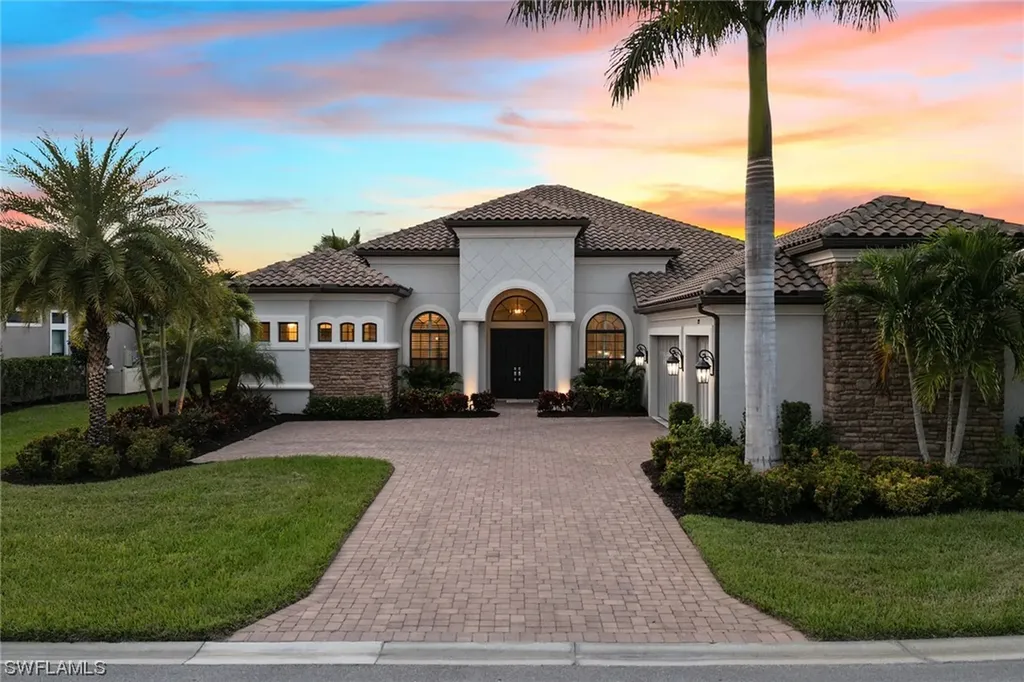 3235 Miyagi Lane Naples FL 34114
