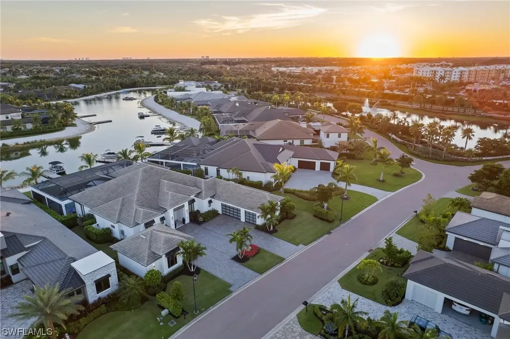 10470 Trevi Isle Way Miromar Lakes FL 33913
