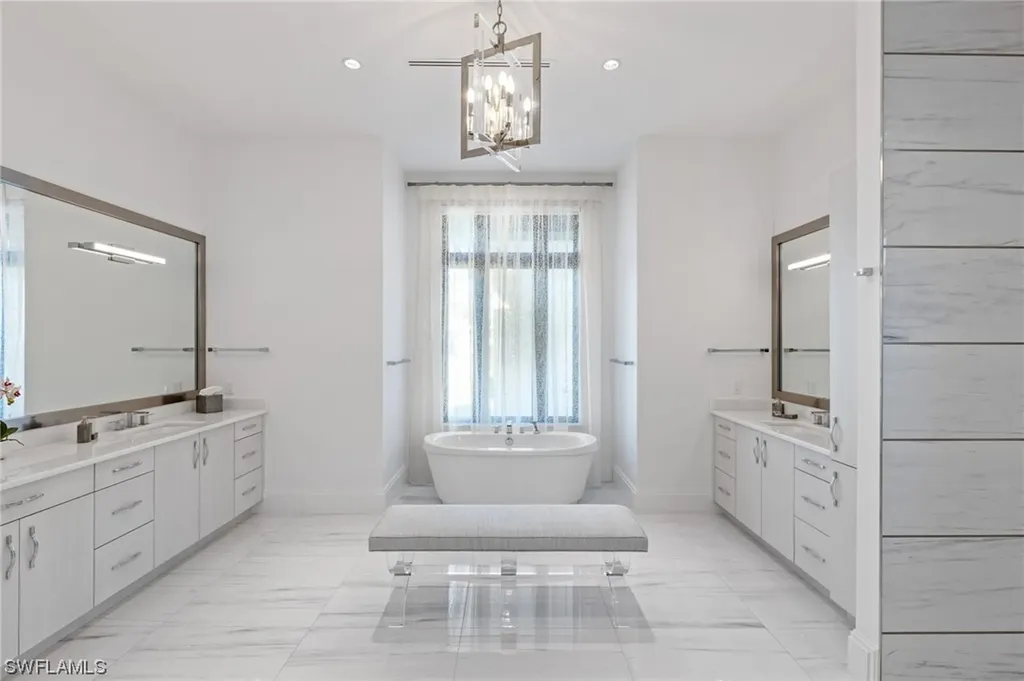 10470 Trevi Isle Way Miromar Lakes FL 33913
