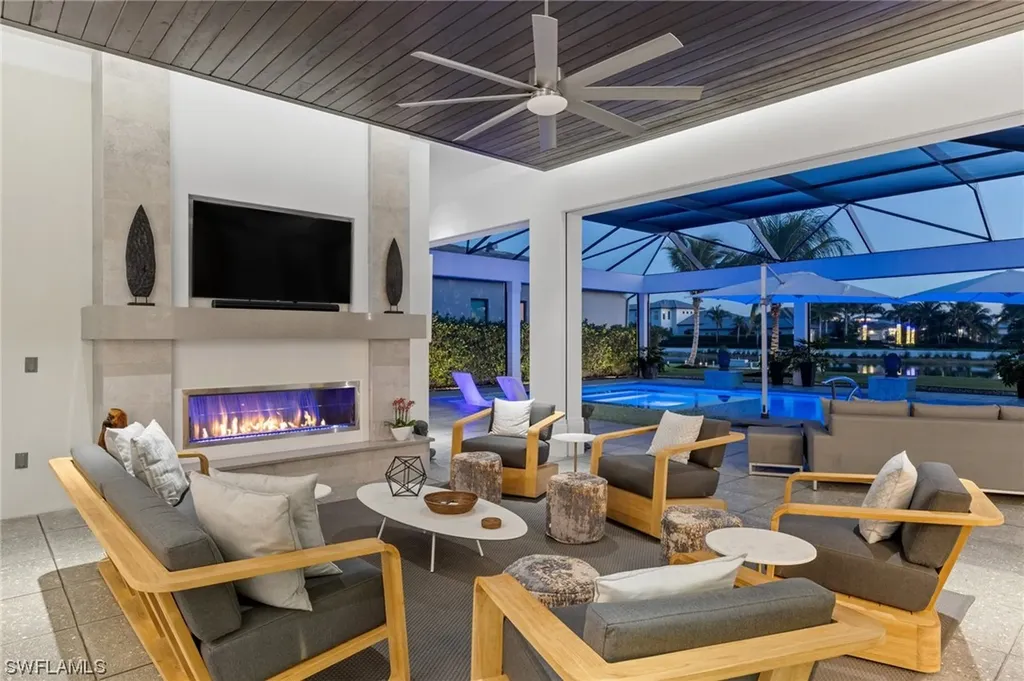 10470 Trevi Isle Way Miromar Lakes FL 33913