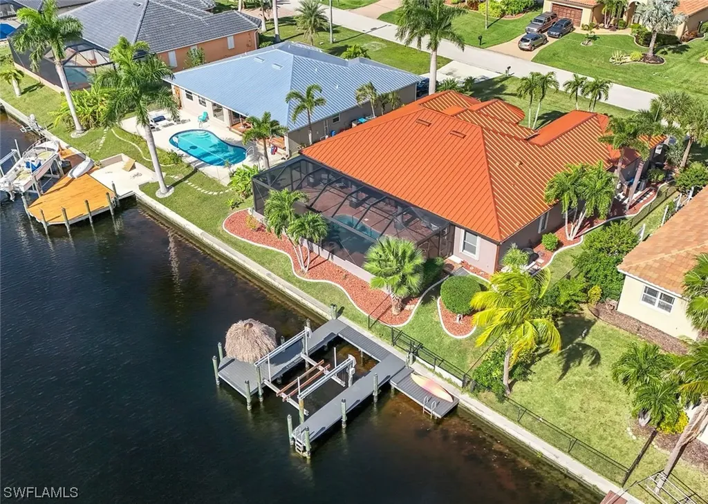 2906 SW 40th Street Cape Coral FL 33914