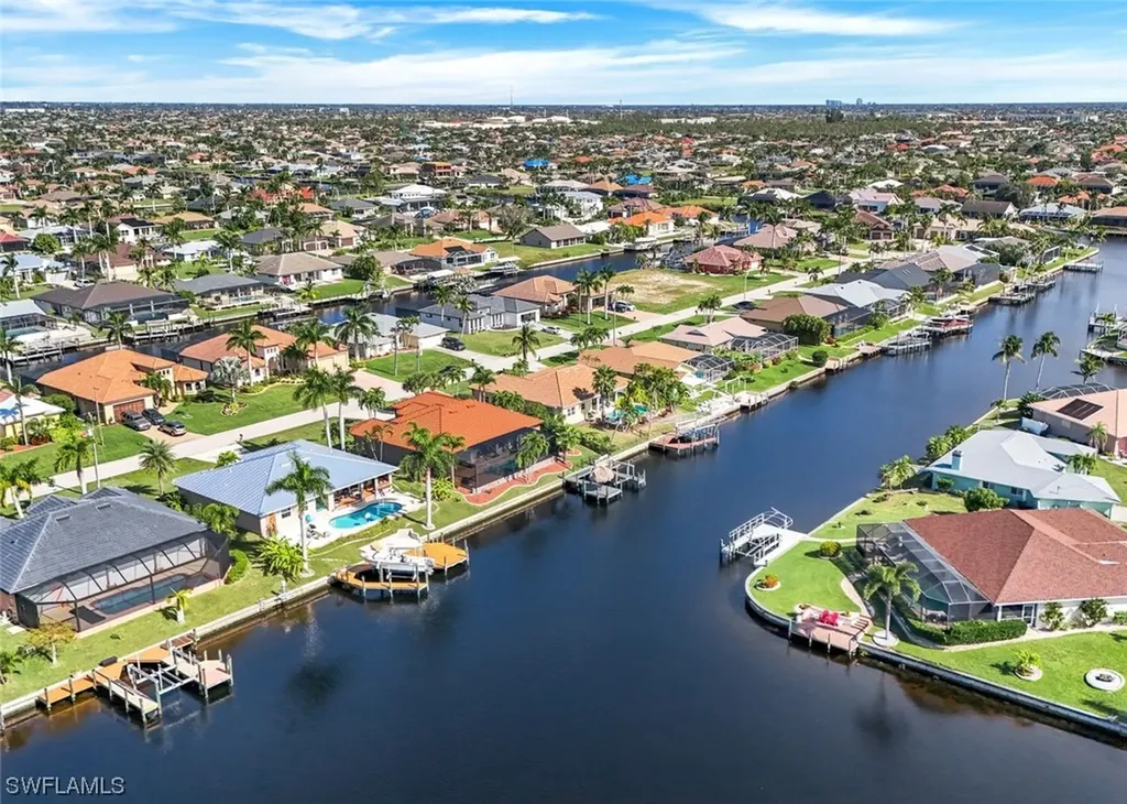2906 SW 40th Street Cape Coral FL 33914