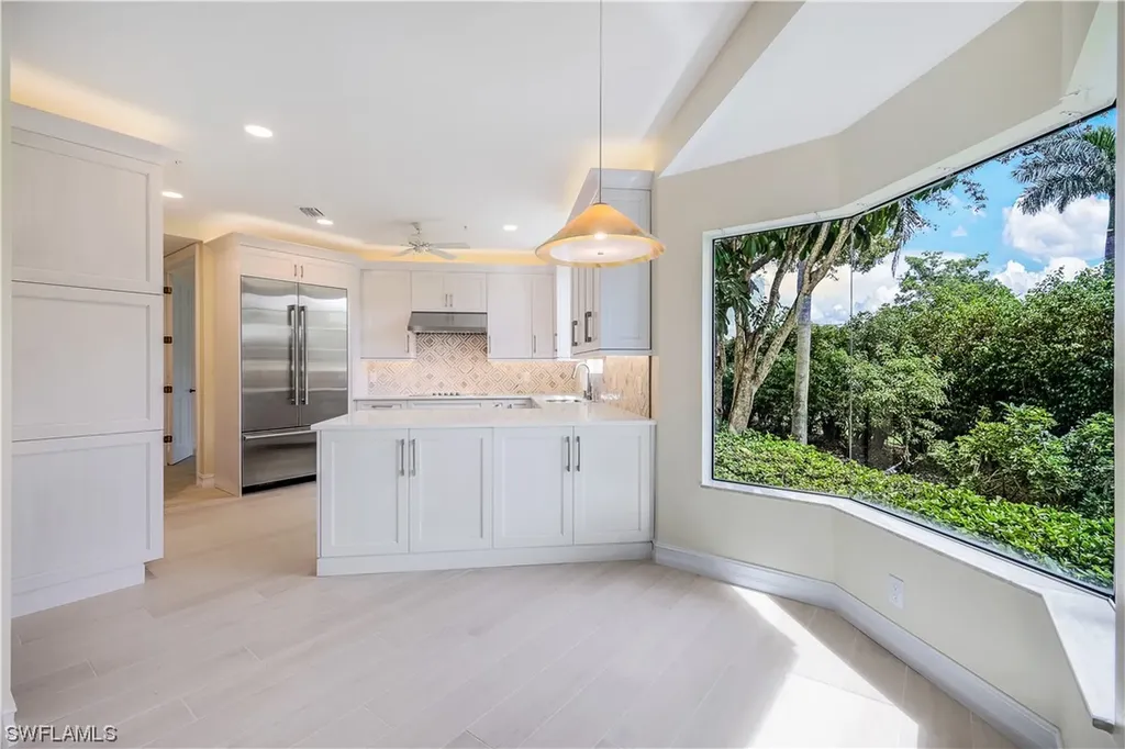 217 Colonade Circle Naples FL 34103
