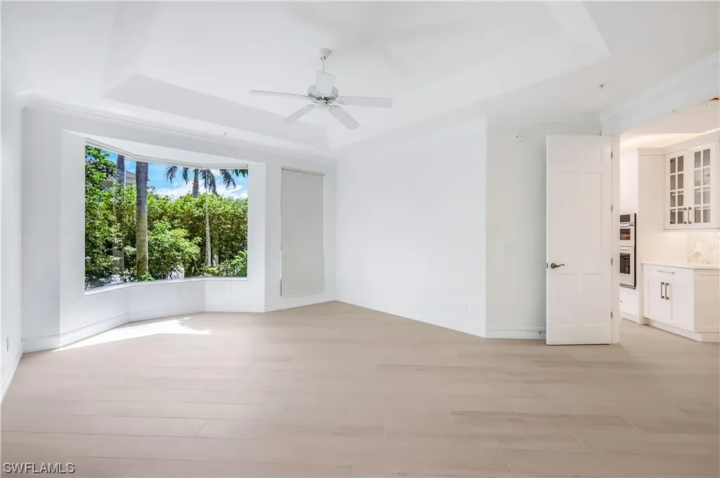 217 Colonade Circle Naples FL 34103
