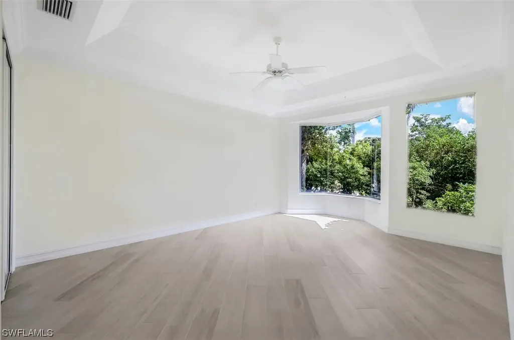 217 Colonade Circle Naples FL 34103