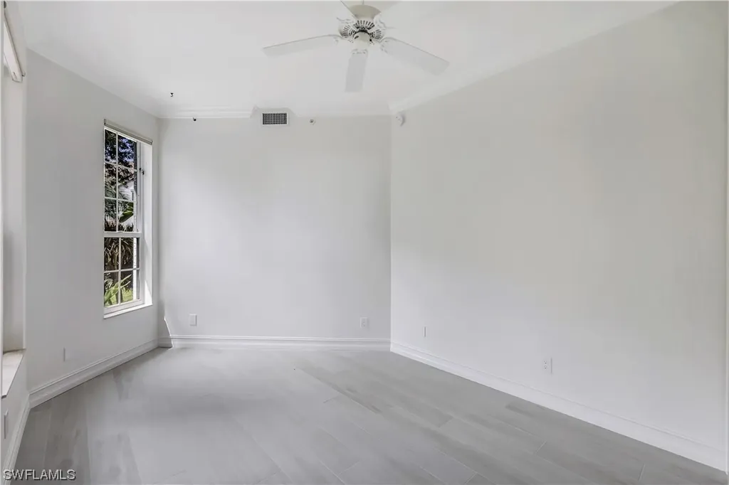 217 Colonade Circle Naples FL 34103