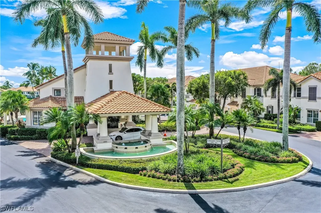 217 Colonade Circle Naples FL 34103