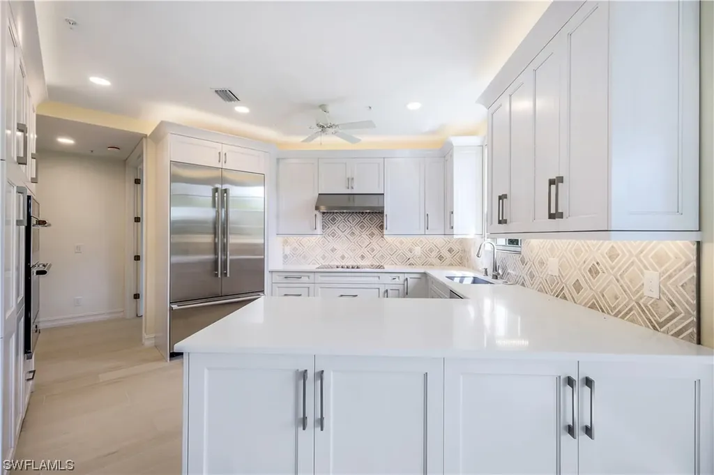 217 Colonade Circle Naples FL 34103