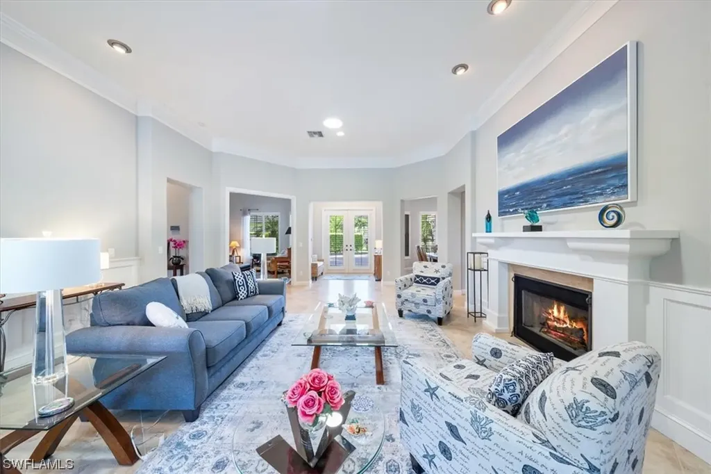 6672 Glen Arbor Way Naples FL 34119