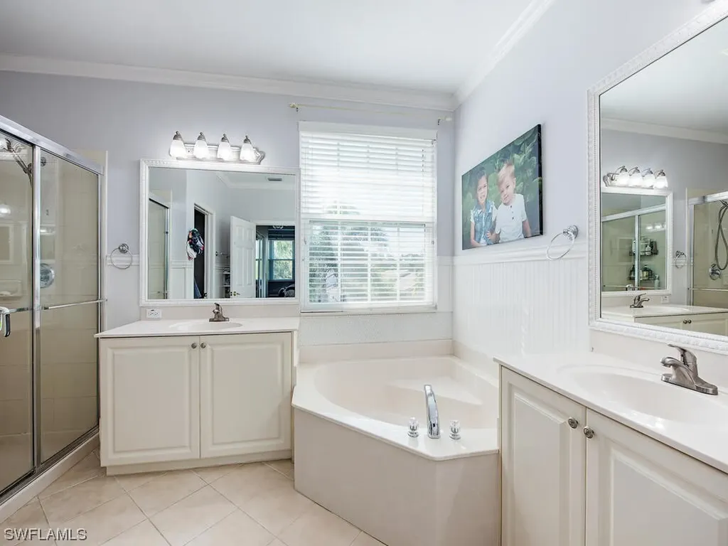 1650 Triangle Palm Terrace Naples FL 34119