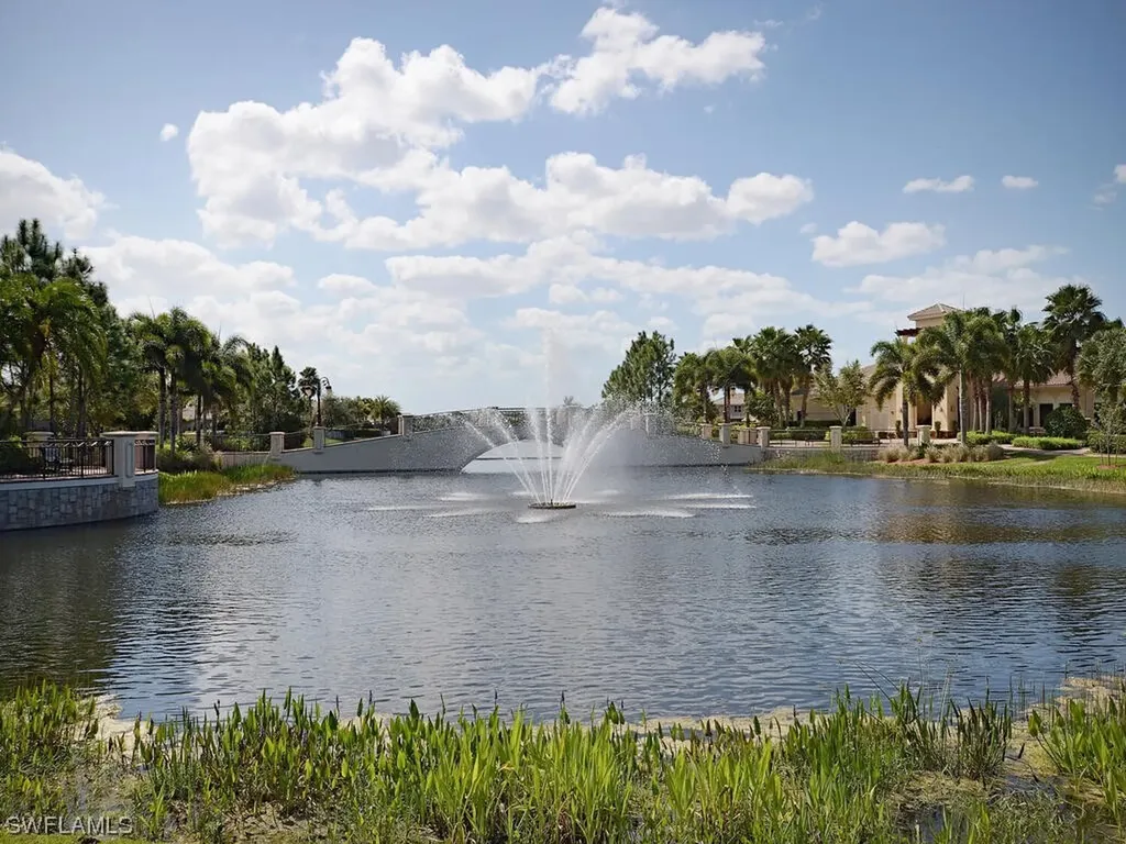 1650 Triangle Palm Terrace Naples FL 34119