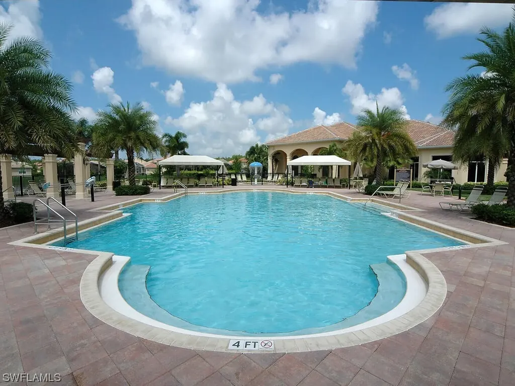 1650 Triangle Palm Terrace Naples FL 34119
