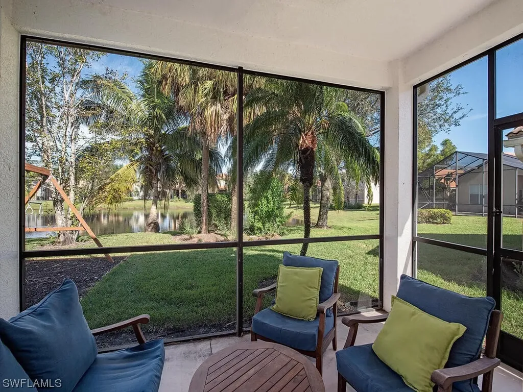 1650 Triangle Palm Terrace Naples FL 34119