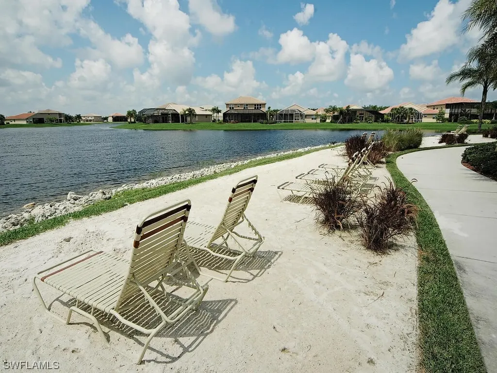 1650 Triangle Palm Terrace Naples FL 34119