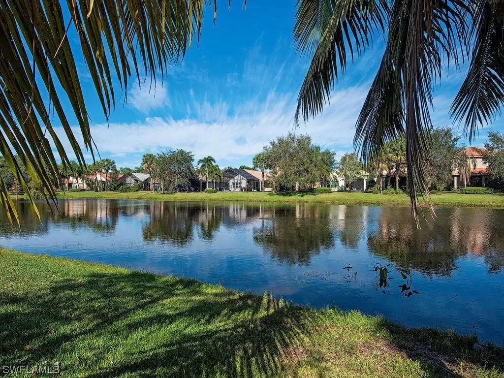 1650 Triangle Palm Terrace Naples FL 34119