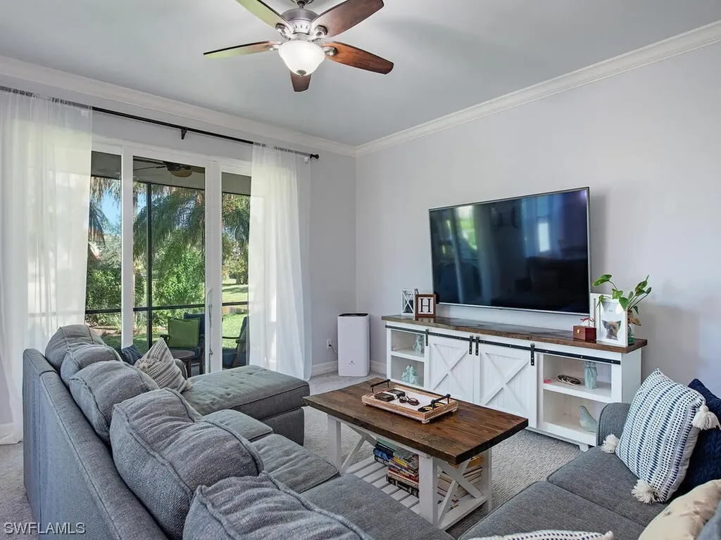 1650 Triangle Palm Terrace Naples FL 34119