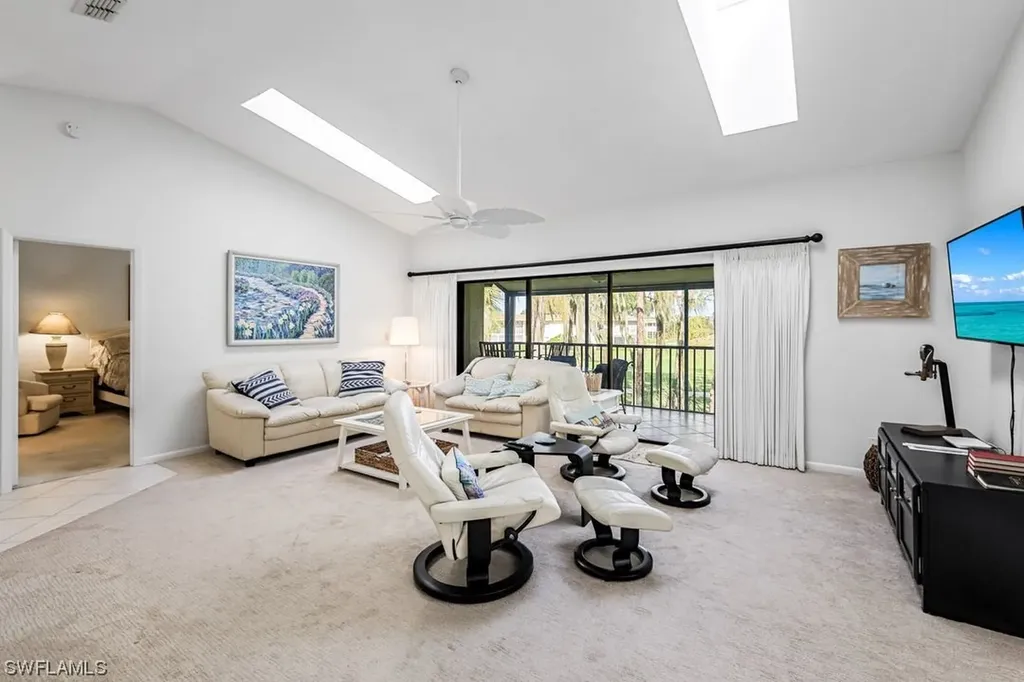 194 Albi Road Naples FL 34112