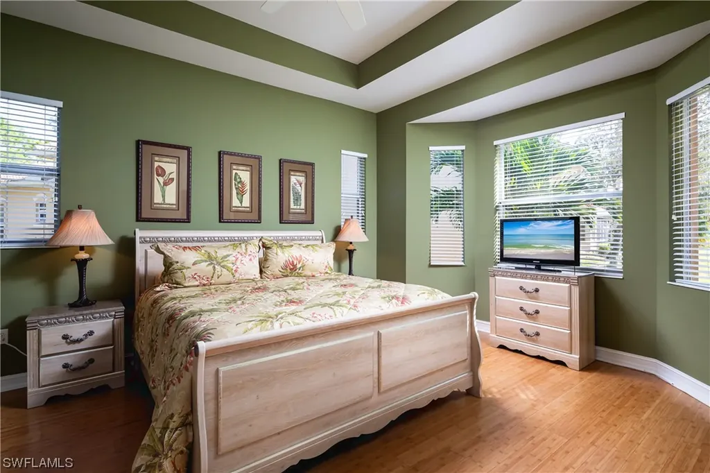8165 Sanctuary Drive Naples FL 34104