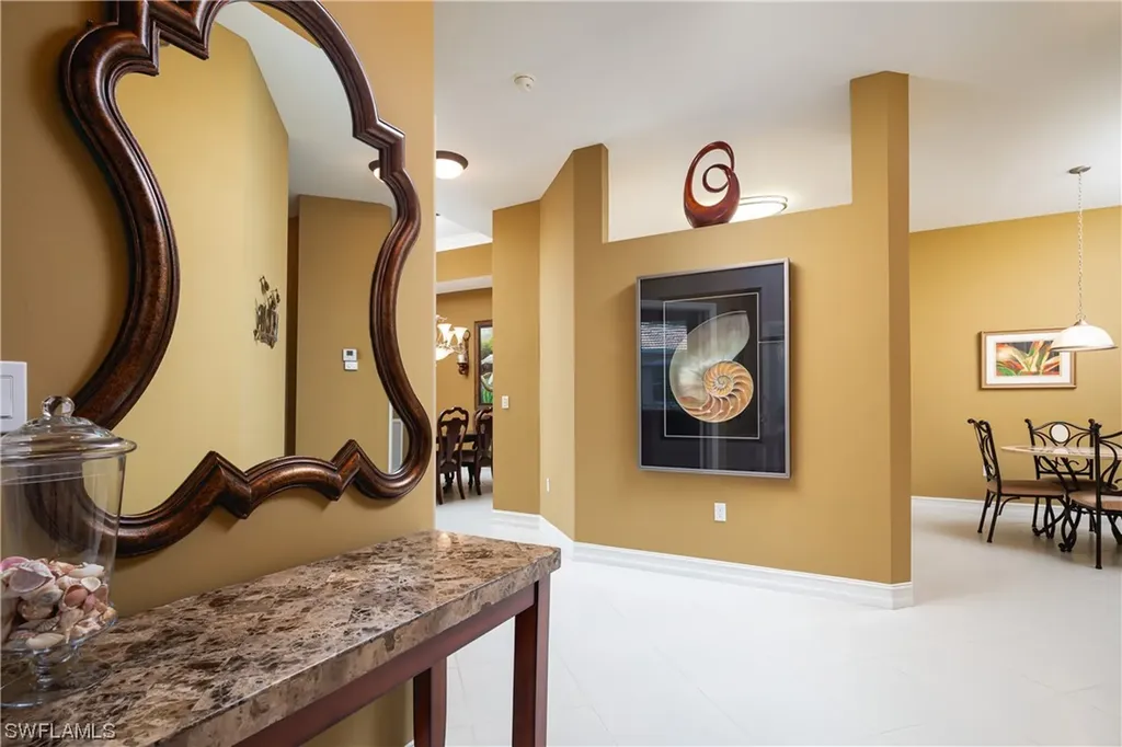 8165 Sanctuary Drive Naples FL 34104