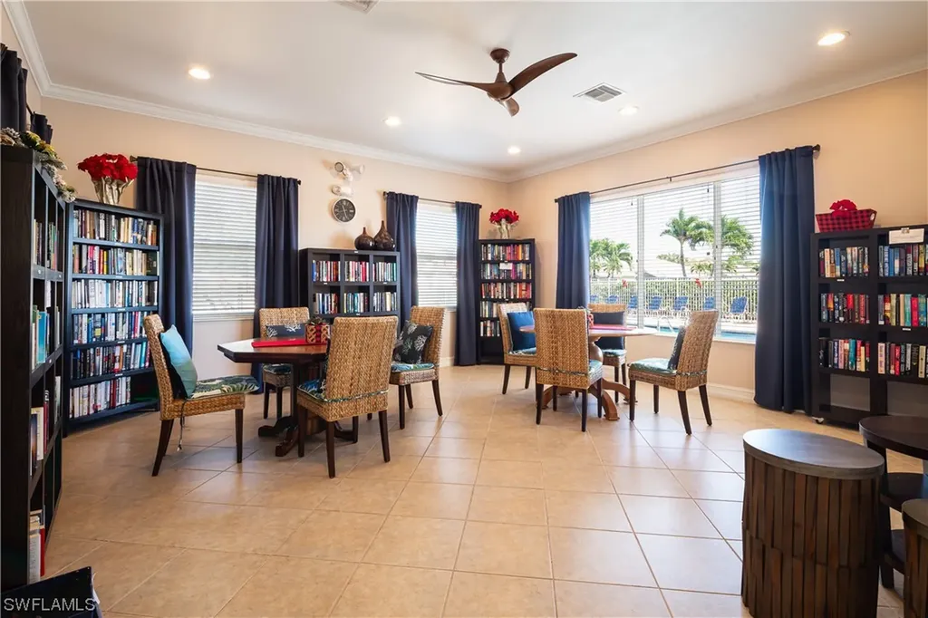 8165 Sanctuary Drive Naples FL 34104