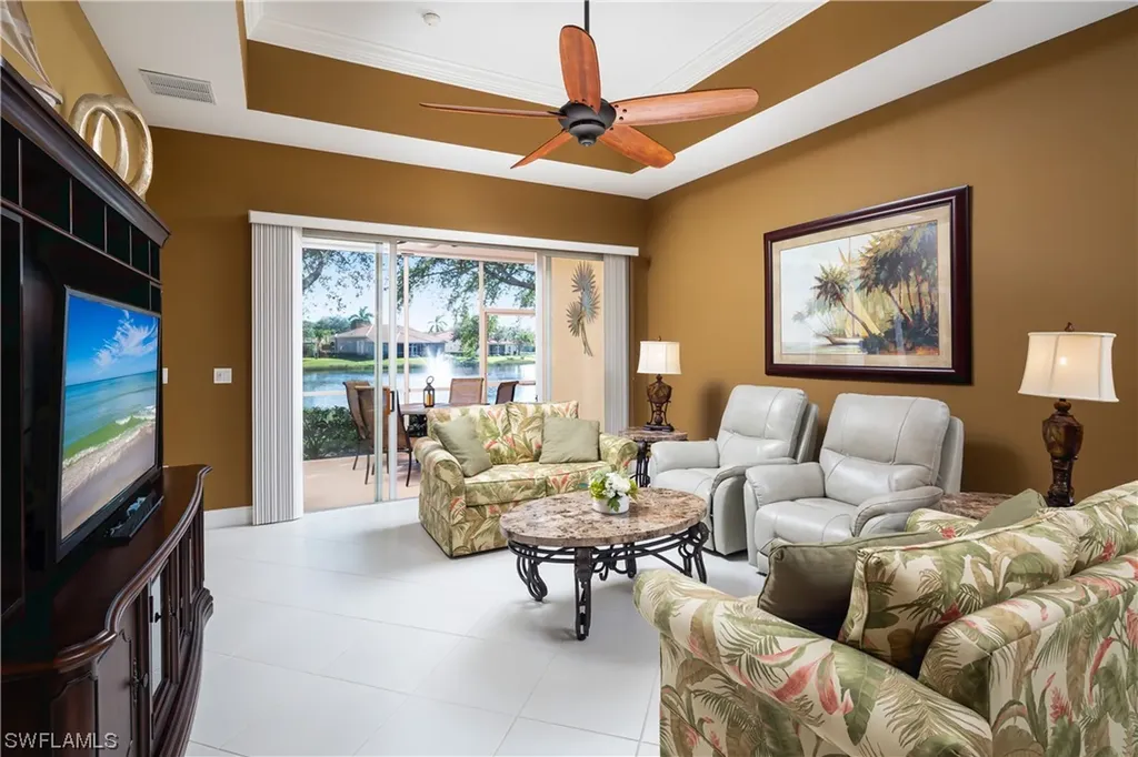 8165 Sanctuary Drive Naples FL 34104