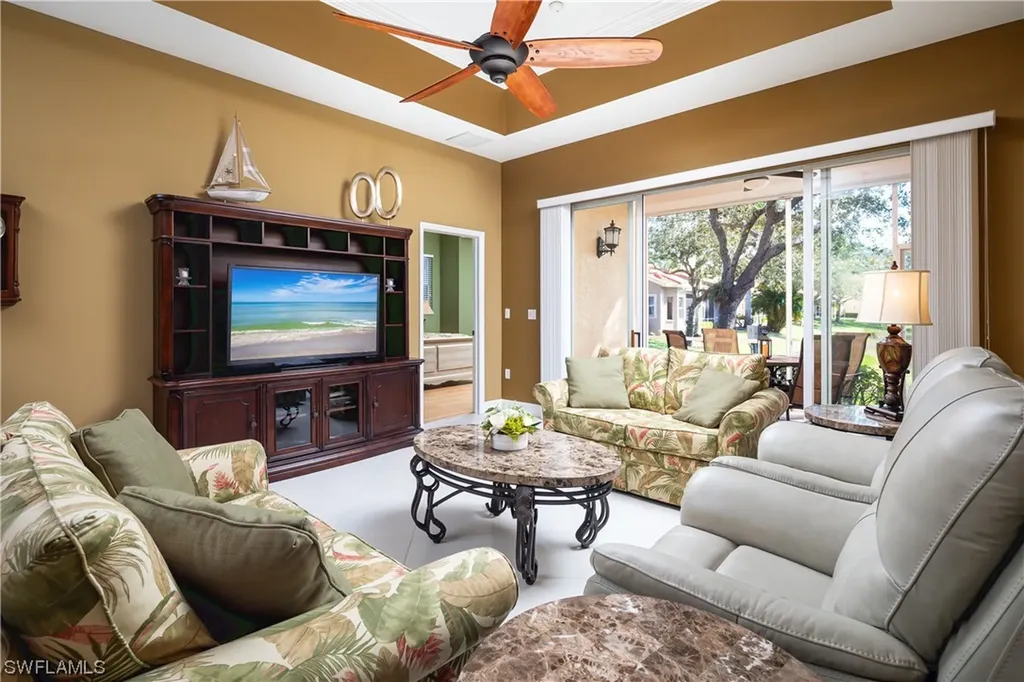 8165 Sanctuary Drive Naples FL 34104