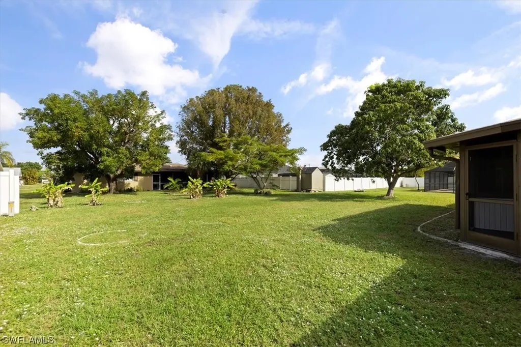 1429 SE 19th Terrace Cape Coral FL 33990