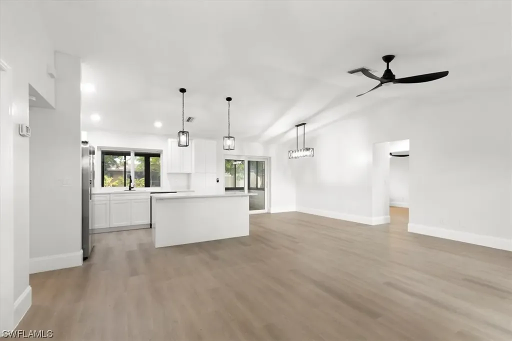 1429 SE 19th Terrace Cape Coral FL 33990