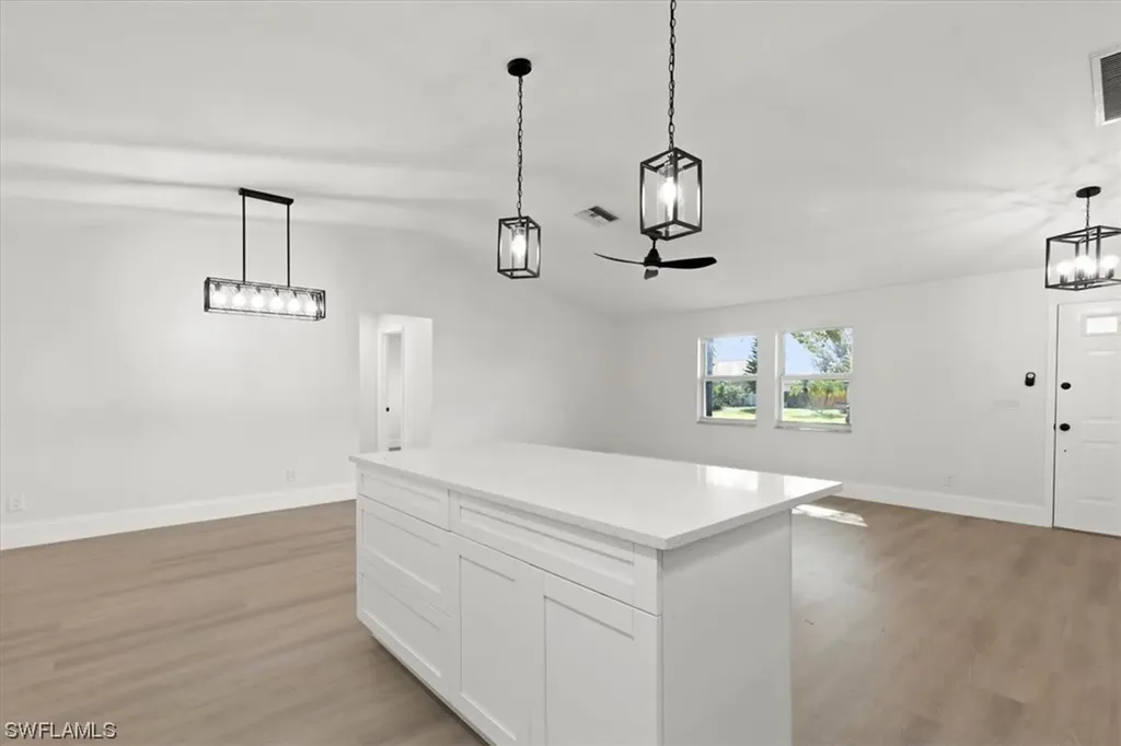 1429 SE 19th Terrace Cape Coral FL 33990
