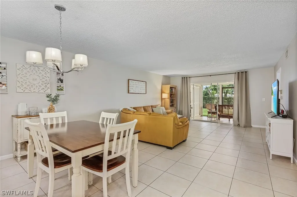 5789 Gage Lane Naples FL 34113