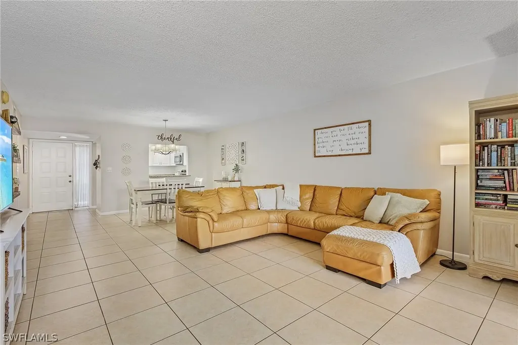 5789 Gage Lane Naples FL 34113