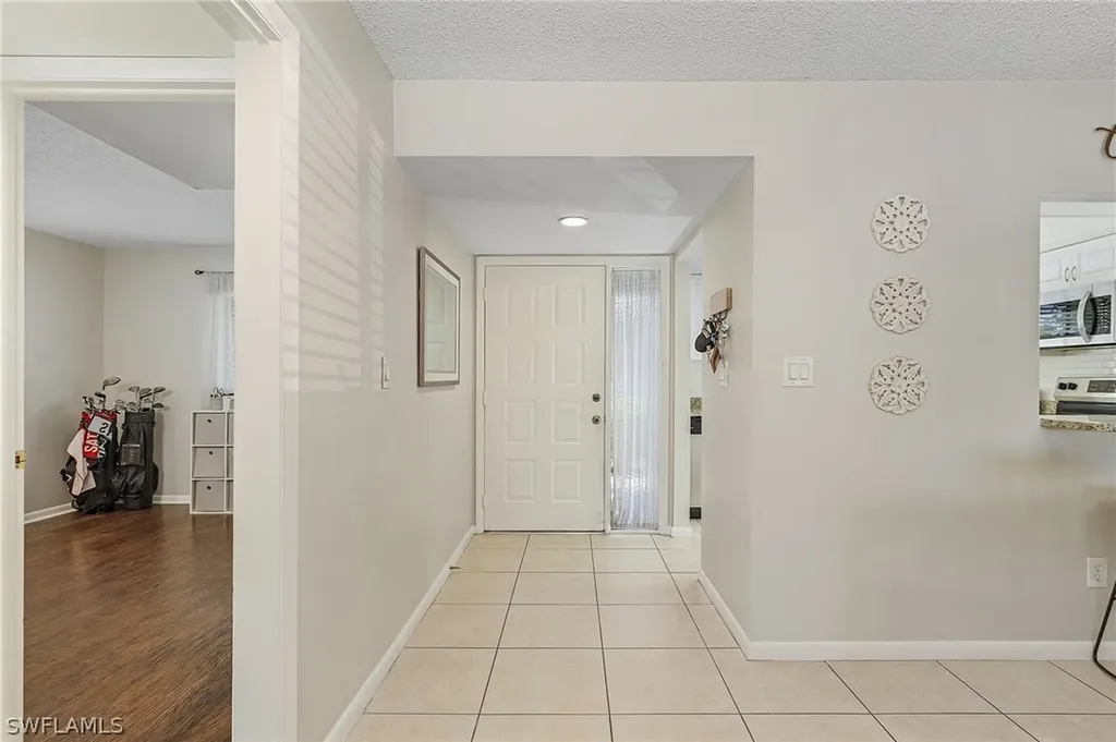 5789 Gage Lane Naples FL 34113