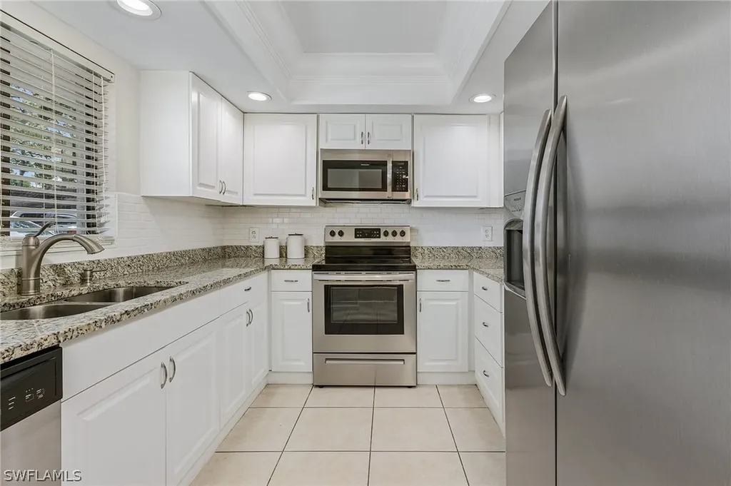 5789 Gage Lane Naples FL 34113