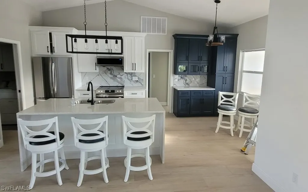 5419 SW 22nd Avenue Cape Coral FL 33914