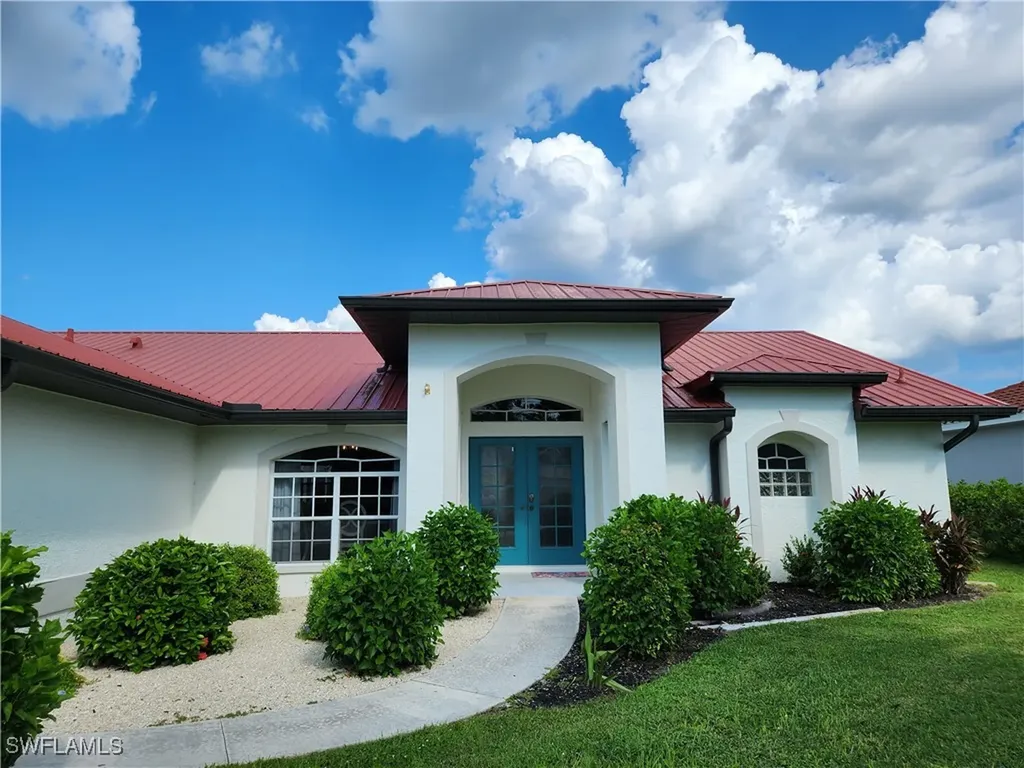 5419 SW 22nd Avenue Cape Coral FL 33914