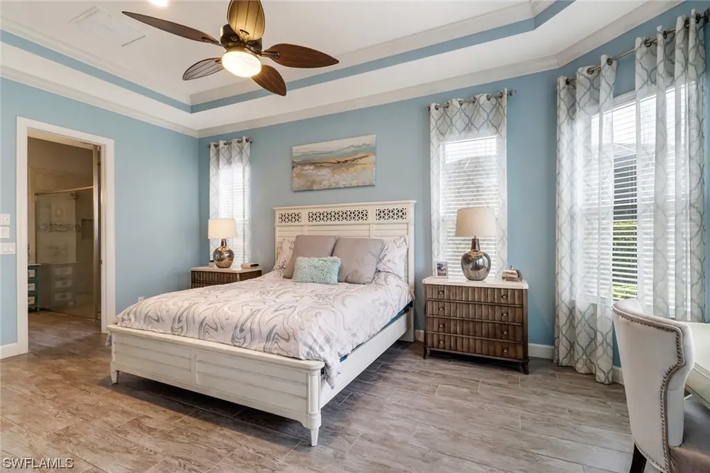 8875 Vaccaro Court Naples FL 34119