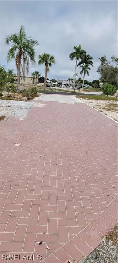 4778 Tahiti Drive Bonita Springs FL 34134