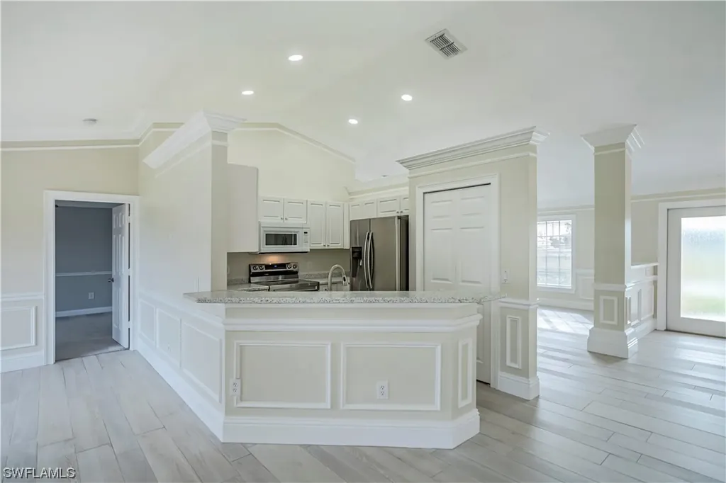 2633 Nw Embers Terrace Cape Coral FL 33993