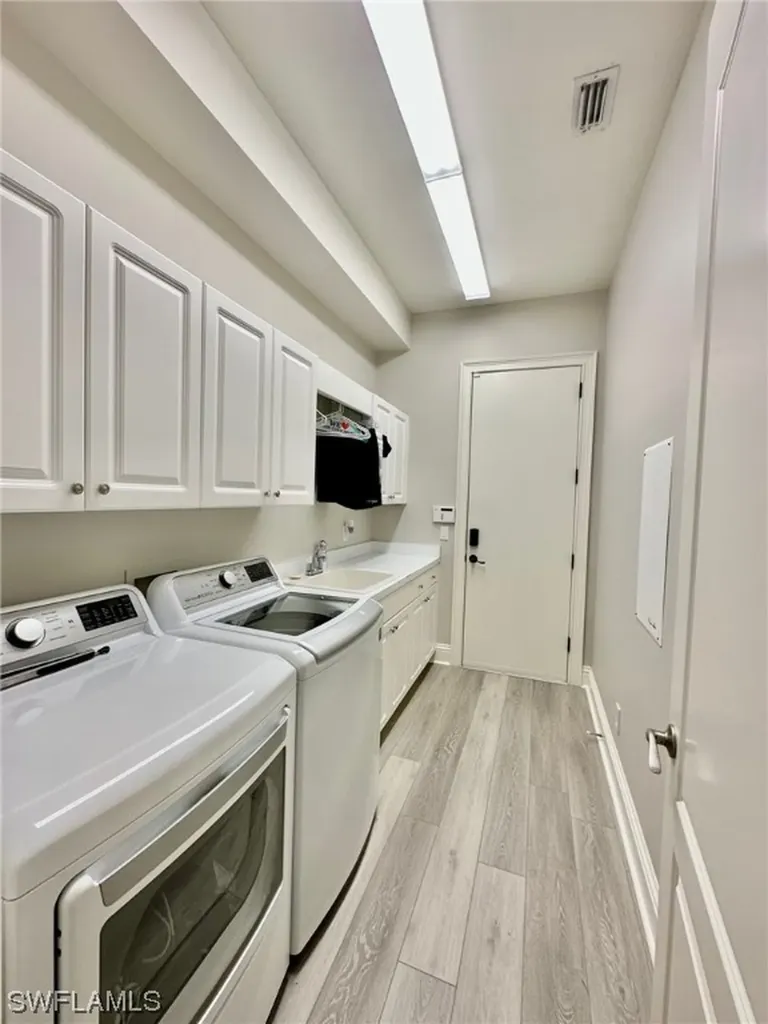 28707 Pienza Court Bonita Springs FL 34135