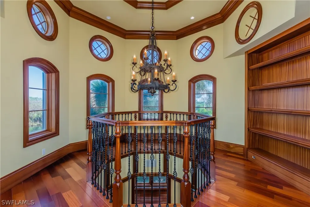 1279 Martinique Court Marco Island FL 34145