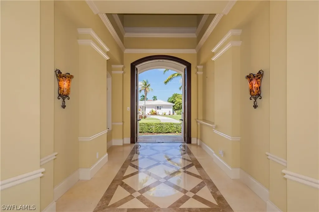 1279 Martinique Court Marco Island FL 34145
