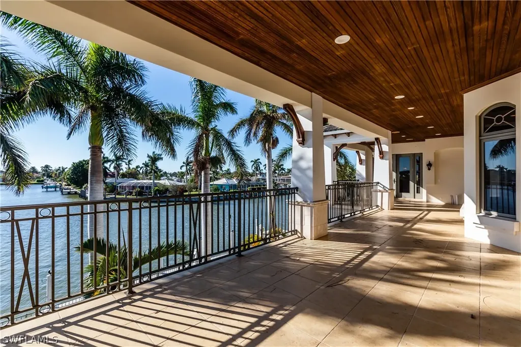 1279 Martinique Court Marco Island FL 34145
