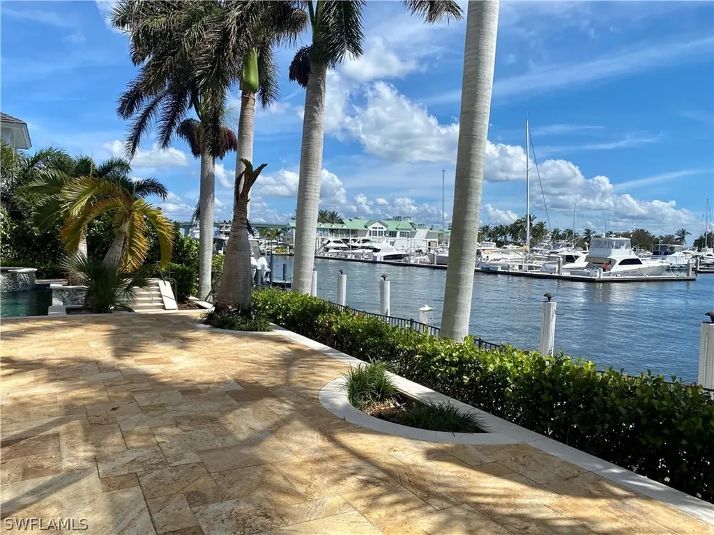 1279 Martinique Court Marco Island FL 34145