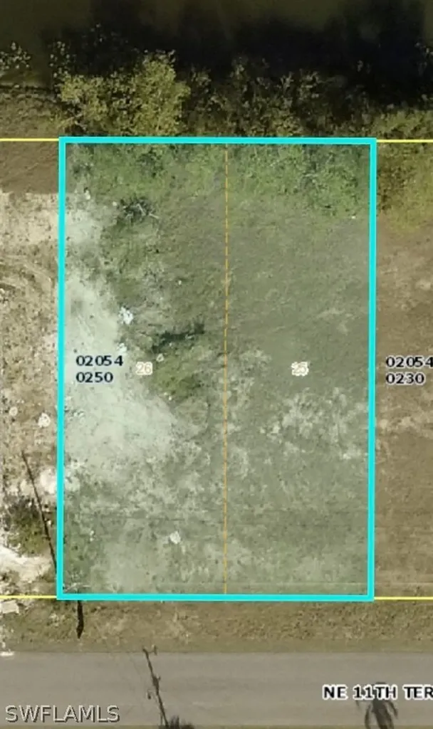 605 NE 11th Terrace Cape Coral FL 33909