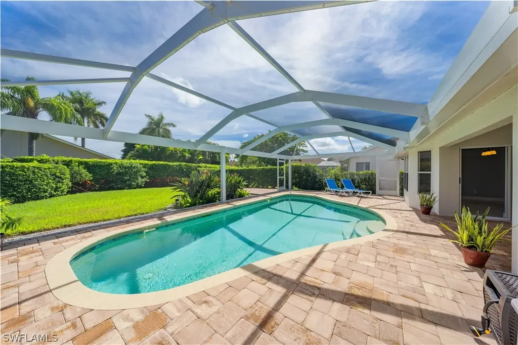 761 Belville Boulevard Naples FL 34104
