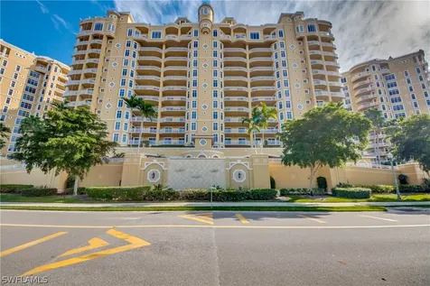 6061 Silver King Boulevard Cape Coral FL 33914